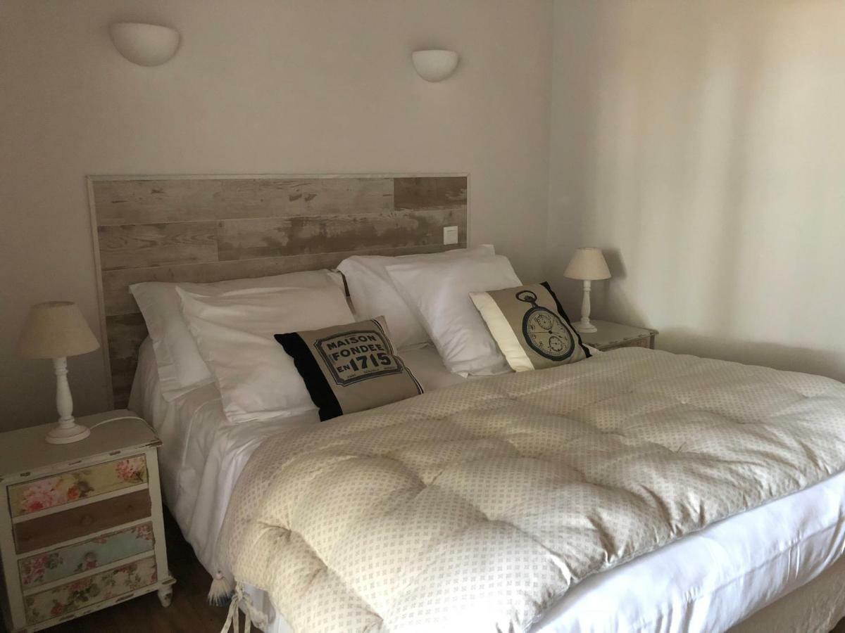 Bed and Breakfast Le Domaine Du Mijarnier Montbeugny Экстерьер фото